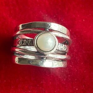 Silver 925 Ring with Pearl Accent